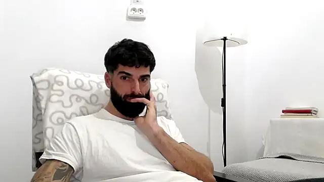 Verycutex online show from December 21, 8:53 pm