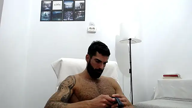 Verycutex online show from October 20, 2:39 pm