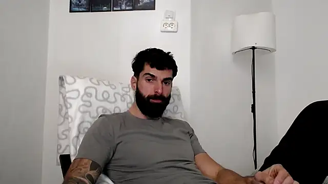 Verycutex online show from December 2, 8:16 am