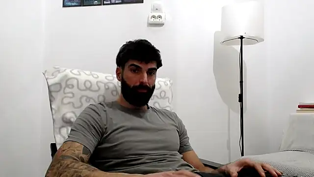 Verycutex online show from January 15, 3:26 pm