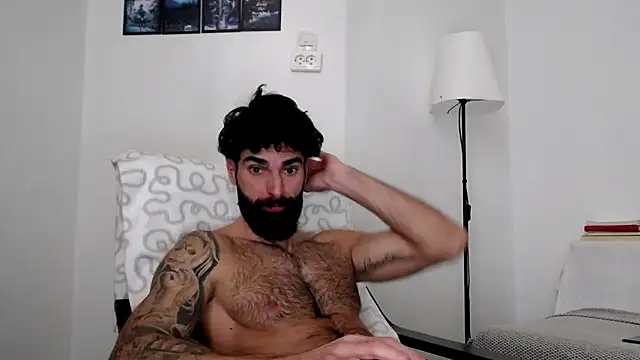 Verycutex online show from February 24, 8:37 am