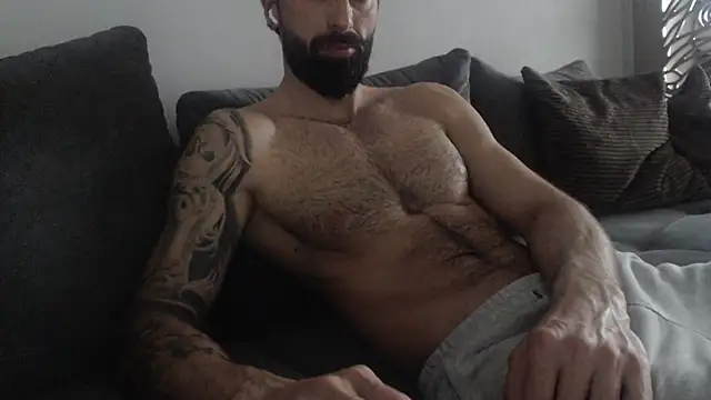 Verycutex online show from March 29, 9:33 am