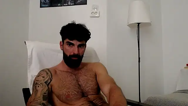 Snapshot of Verycutex chatting on May 26, 2:37 pm Verycutex online show from May 26, 2:37 pm