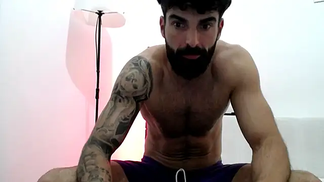 Snapshot of Verycutex chatting on June 1, 8:41 pm Verycutex online show from June 1, 8:41 pm