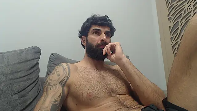 Verycutex online show from February 4, 6:03 pm