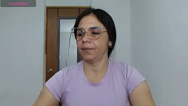 selena ferri online show from March 22, 9:38 pm