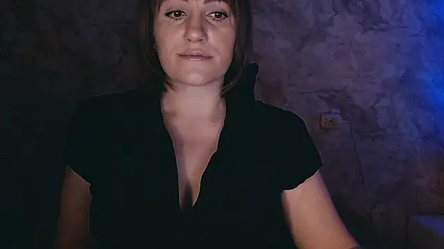 Snapshot of _letty_ chatting on January 17, 8:55 pm letty online show from January 17, 8:55 pm