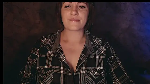 Snapshot of _letty_ chatting on October 7, 9:27 pm letty online show from October 7, 9:27 pm