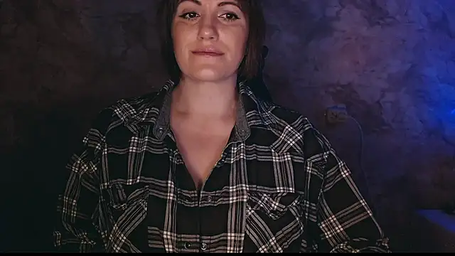 Snapshot of _letty_ chatting on March 8, 3:50 am letty online show from March 8, 3:50 am