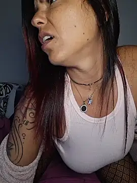 allyson22andy online show from April 9, 5:41 pm