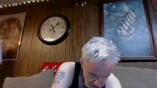 Makowboy online show from December 14, 12:11 am