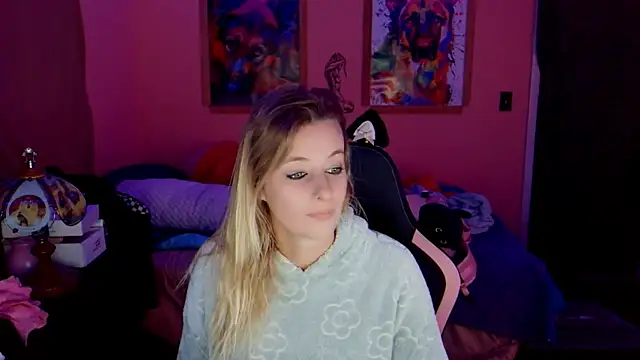 Snapshot of AsiaGoesPro chatting on November 26, 9:09 am AsiaGoesPro online show from November 26, 9:09 am