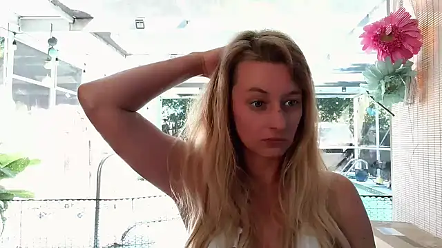 Snapshot of AsiaGoesPro chatting on November 1, 4:12 pm AsiaGoesPro online show from November 1, 4:12 pm