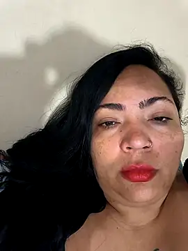 Snapshot of NIKOLE1301 chatting on November 20, 2:07 pm NIKOLE1301 online show from November 20, 2:07 pm