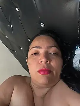 Snapshot of NIKOLE1301 chatting on June 27, 9:54 pm NIKOLE1301 online show from June 27, 9:54 pm