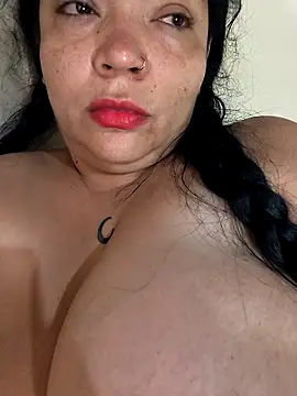 Snapshot of NIKOLE1301 chatting on November 26, 6:52 pm NIKOLE1301 online show from November 26, 6:52 pm