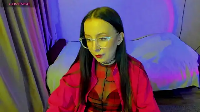 CurlySteph online show from June 2, 7:14 pm