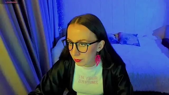 CurlySteph online show from November 30, 10:21 pm