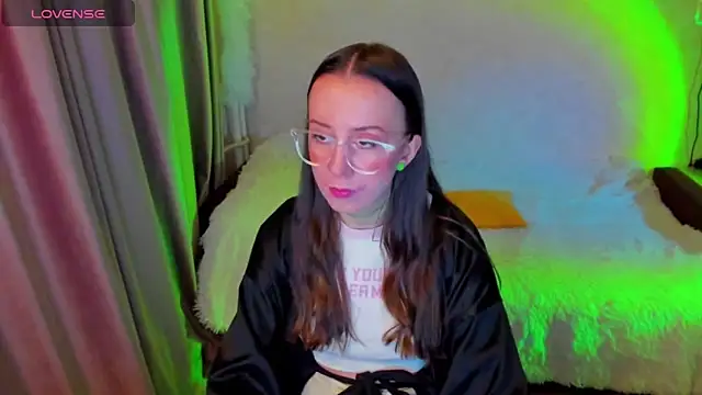 CurlySteph online show from February 9, 8:18 pm