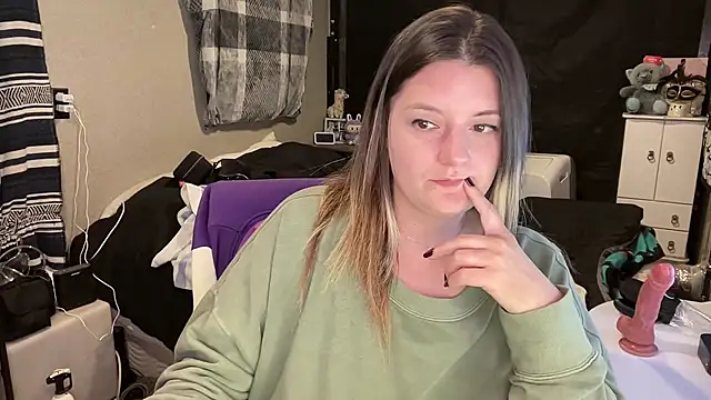 magicsparkles online show from February 10, 12:09 am