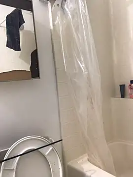 BigButtBetaBoi online show from March 13, 10:15 pm