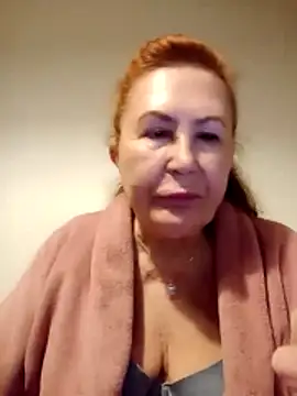 Hottie-Mom online show from April 30, 7:54 pm