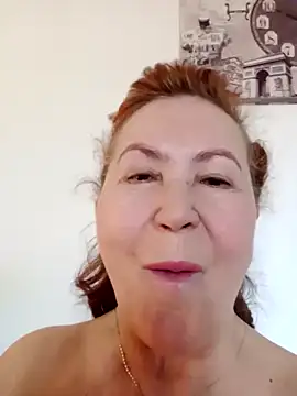 Hottie-Mom online show from March 22, 8:16 am