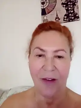 Hottie-Mom online show from November 1, 9:03 am