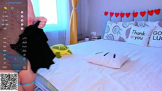 alishauki online show from February 25, 1:32 pm