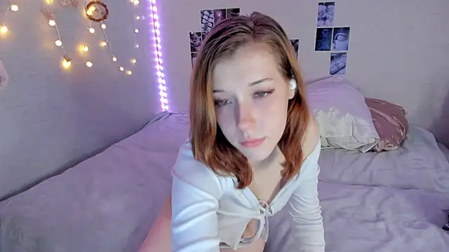 YunaPeace online show from December 21, 11:34 am