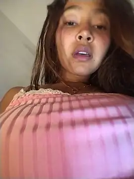 Colombiana219 online show from May 15, 2:20 am