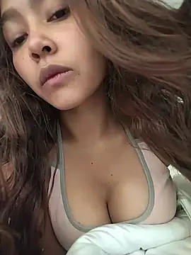 Colombiana219 online show from June 4, 2:44 pm