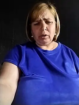 EvaCristal online show from May 1, 8:25 pm