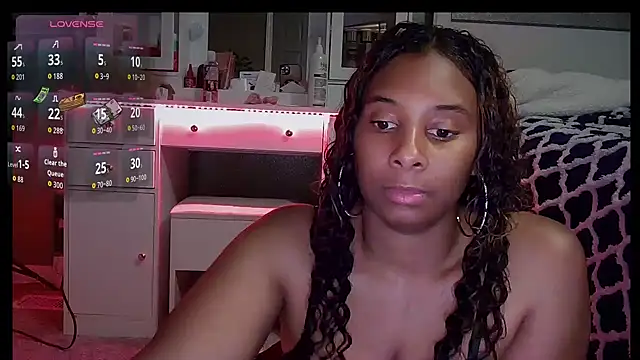 sassyslayz online show from November 25, 4:24 am