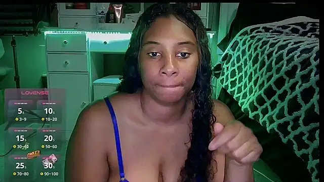 sassyslayz online show from November 29, 4:23 am