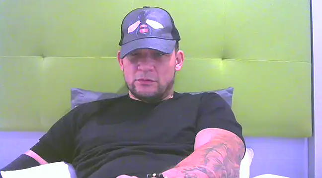 Snapshot of altenori112 chatting on February 15, 4:14 am altenori112 online show from February 15, 4:14 am