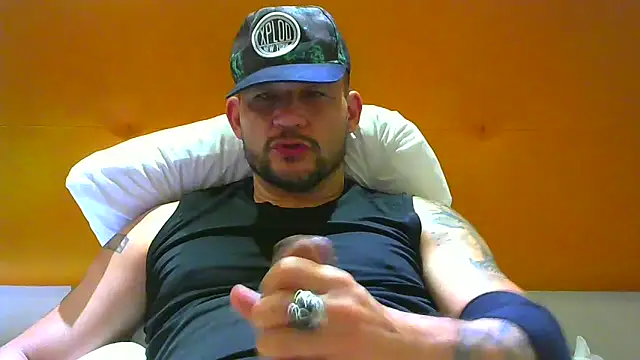 altenori112 online show from October 27, 1:50 am