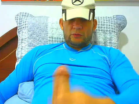 altenori112 online show from March 31, 12:40 pm