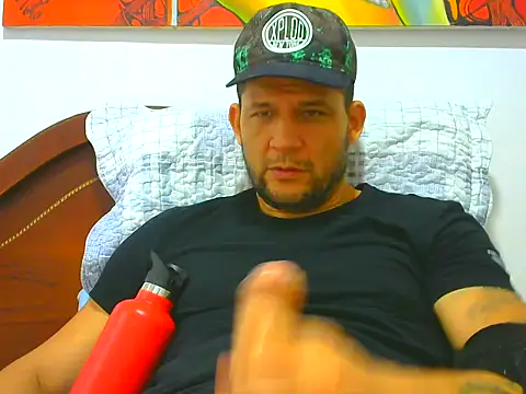 altenori112 online show from March 25, 8:41 pm