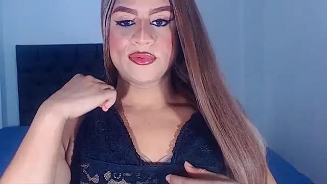 Snapshot of Valenntyna chatting on November 4, 6:22 pm Valenntyna online show from November 4, 6:22 pm