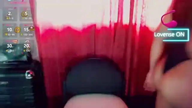 Snapshot of SakuraDumas chatting on February 4, 2:12 pm SakuraDumas online show from February 4, 2:12 pm