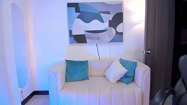 SaraParker  online show from October 13, 2:13 am