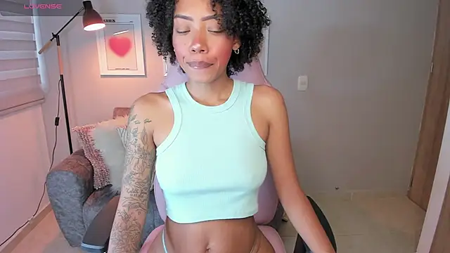 Snapshot of ashley_23_ chatting on July 14, 10:16 pm ashley 23 online show from July 14, 10:16 pm