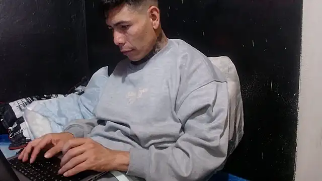 dannnyhot24 online show from January 11, 8:32 pm