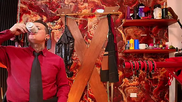 Snapshot of boy_n_girl chatting on October 2, 10:51 am boy n girl online show from October 2, 10:51 am