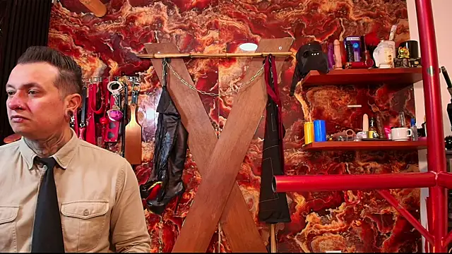 Snapshot of boy_n_girl chatting on November 27, 9:43 am boy n girl online show from November 27, 9:43 am