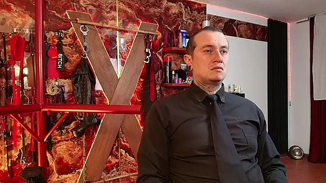 Snapshot of boy_n_girl chatting on March 21, 10:17 am boy n girl online show from March 21, 10:17 am