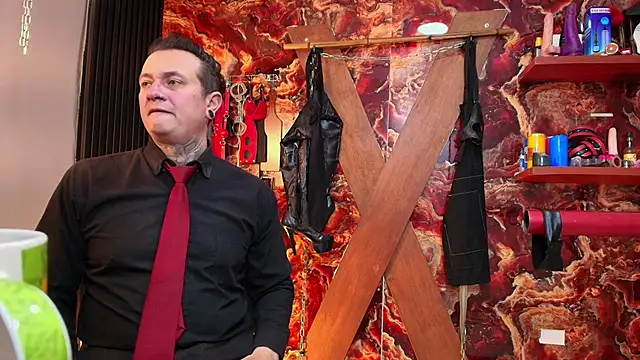 Snapshot of boy_n_girl chatting on October 24, 10:03 am boy n girl online show from October 24, 10:03 am