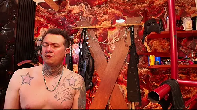 Snapshot of boy_n_girl chatting on December 5, 9:19 am boy n girl online show from December 5, 9:19 am