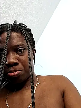 doucebrune online show from February 13, 8:53 pm